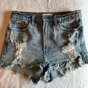 Abercrombie & Fitch High Rise Mom Shorts